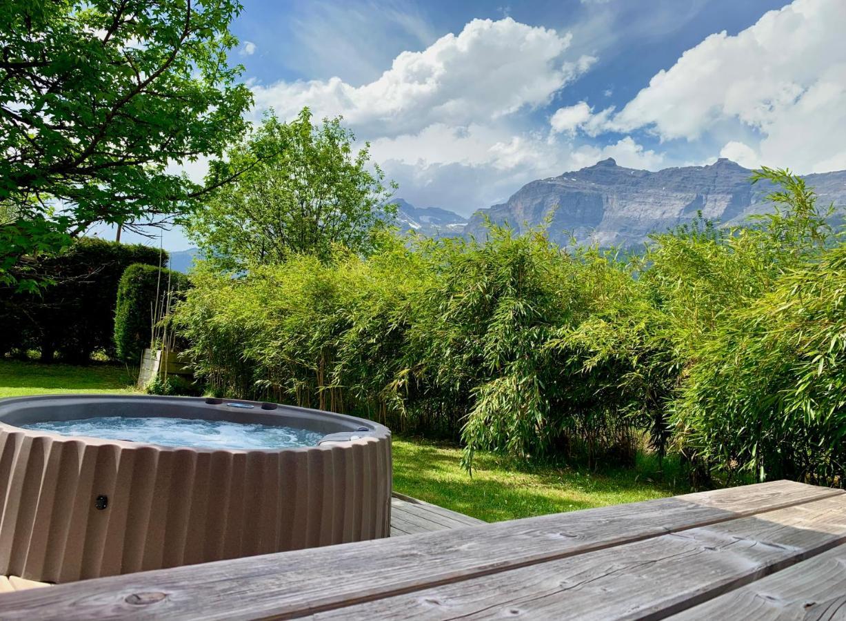 אוש Appartement Avec Jacuzzi Dans Chalet Prive, Grande Terrasse, Parking Gratuit מראה חיצוני תמונה