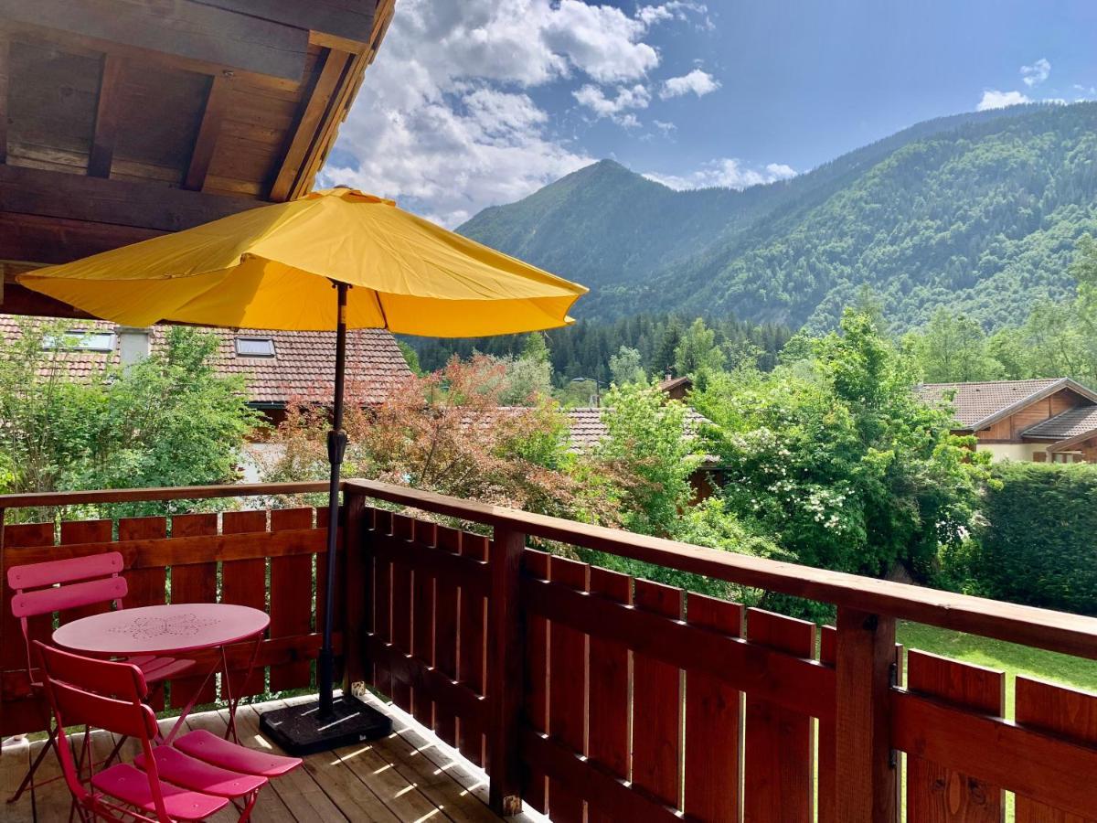 אוש Appartement Avec Jacuzzi Dans Chalet Prive, Grande Terrasse, Parking Gratuit מראה חיצוני תמונה